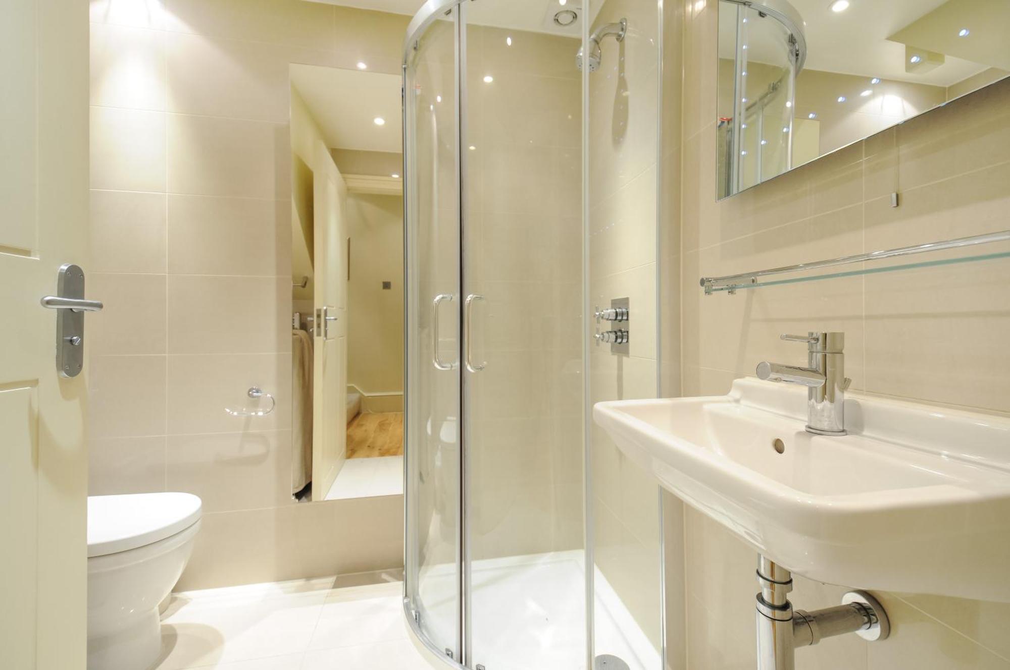 Georgiana'S Guesthouse Лондон Экстерьер фото