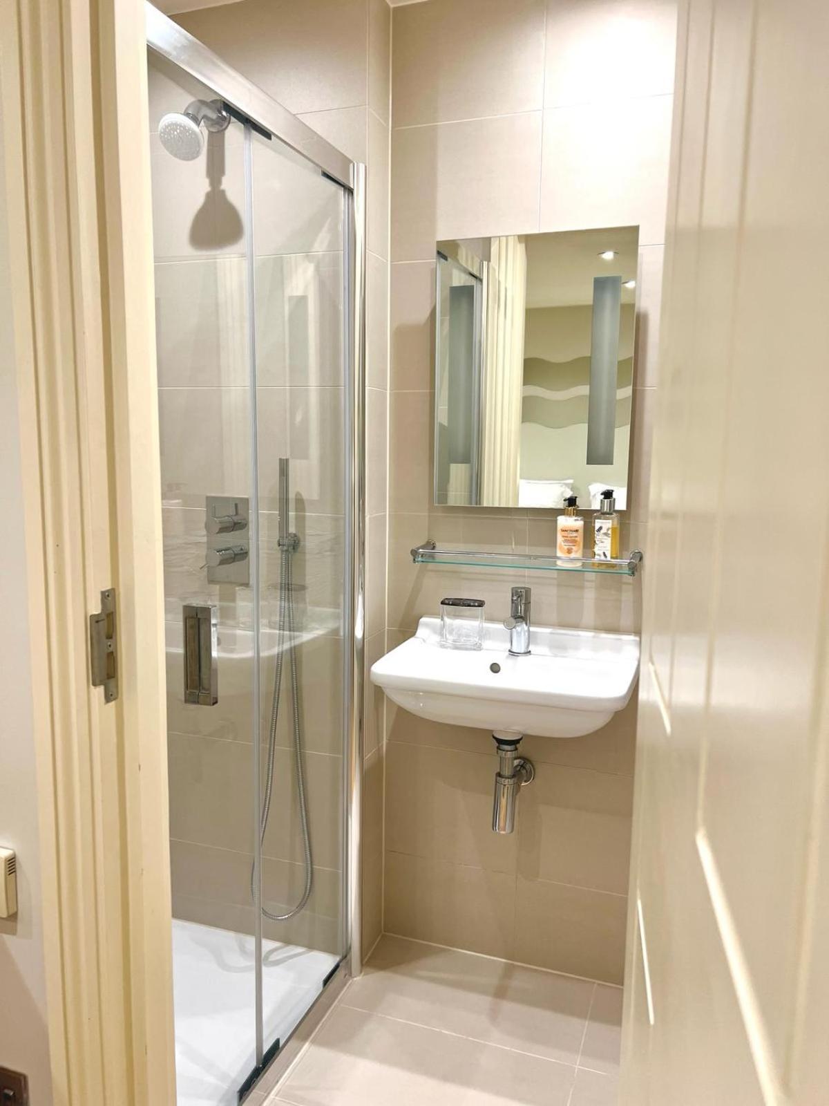Georgiana'S Guesthouse Лондон Номер фото